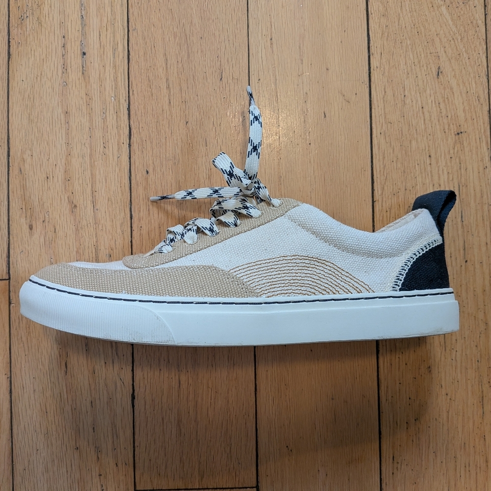 Everlane Womens Sneakers in Cream and Black